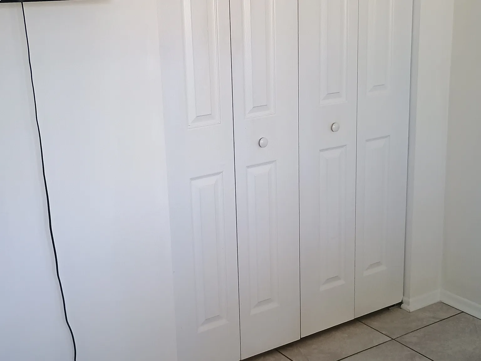 3 bed, 1324 sqft, $2,200 — Photo 4