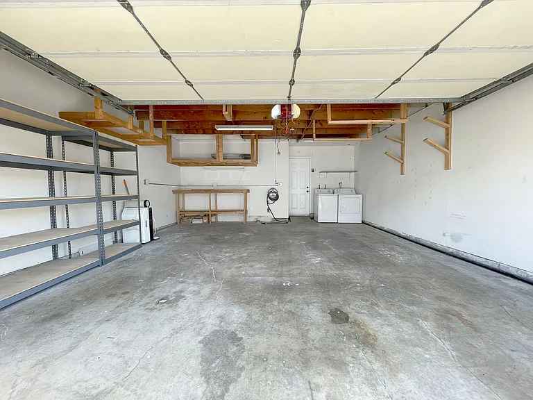 2414 Richmond Way — Photo 24
