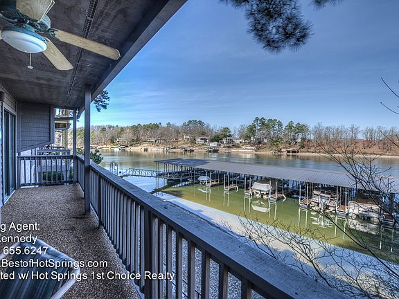 2nd image of 200 Hamilton Oaks Dr