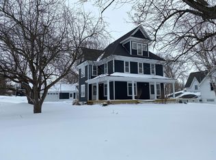 221 Connecticut Ave, Adrian, MN 56110