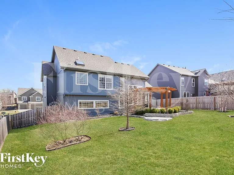 9014 N Hull Ave — Photo 15