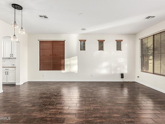 2nd image of 43602 W SANSOM Drive