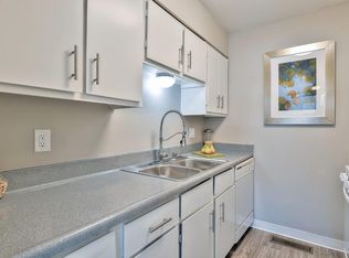 1850 Idlewild Dr #G06, Reno, NV 89509