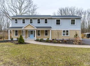 11 Little Philadelphia Rd, Washington, NJ 07882