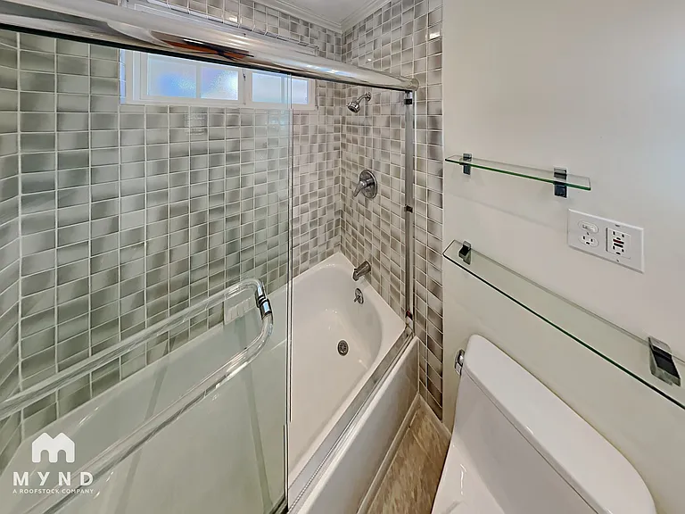 10924 Barranca Dr — Photo 25