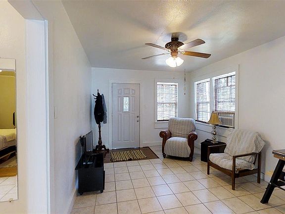 3rd image of 312 Homeland Ave