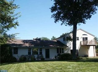 22 Dublin Rd, Pennington, NJ 08534