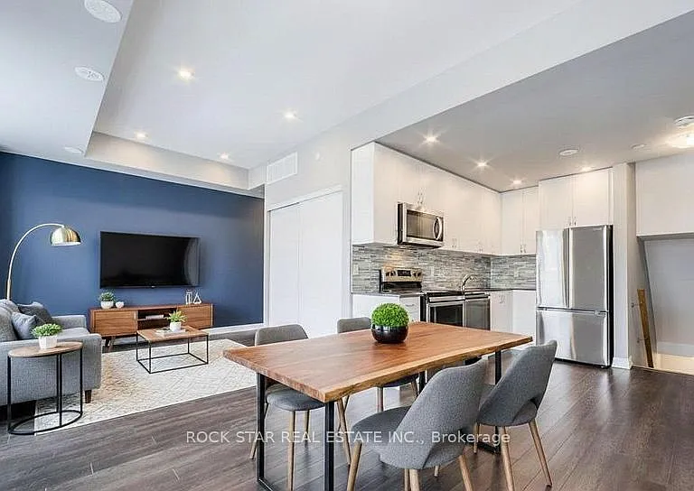 670 Atwater Ave #16 — Photo 2