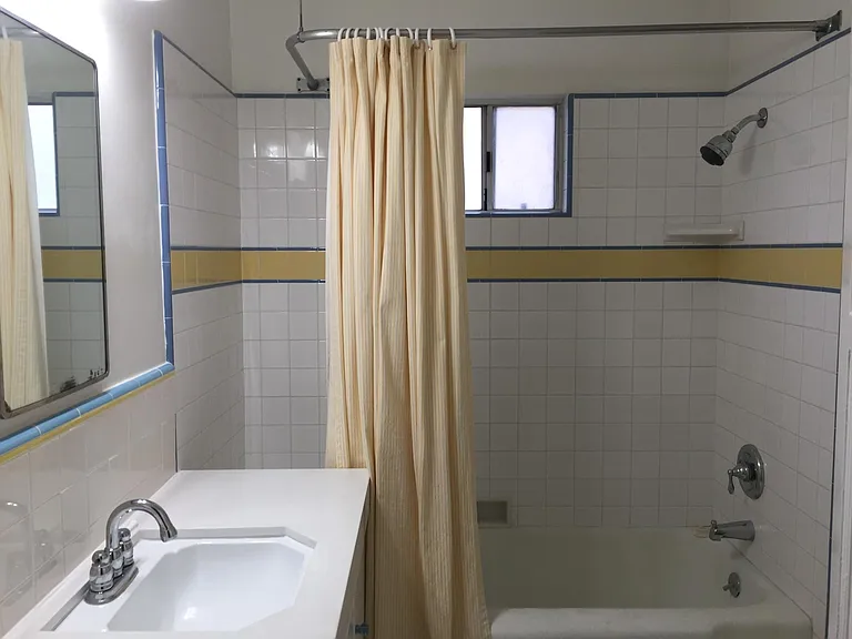 3362 Atwater Ave — Photo 16