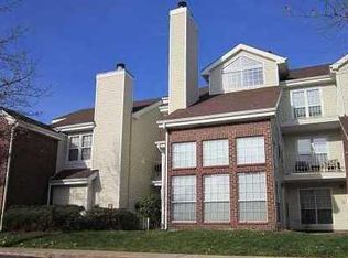 109 Carriage Crossing Ln, Middletown, CT 06457