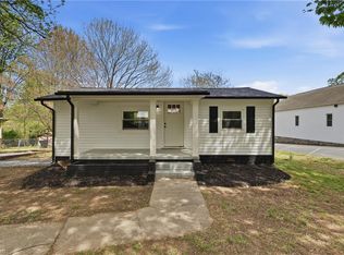 605 Mangum Rd, Reidsville, NC 27320