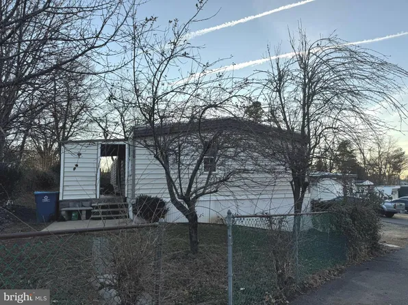 1800 Bel Air Rd #66, Woodbridge, VA 22191