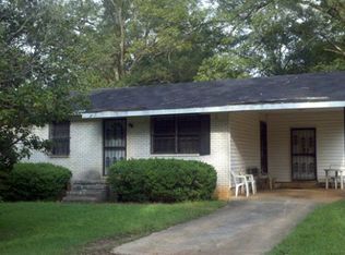 252 Wheeler St SW, Dawson, GA 39842