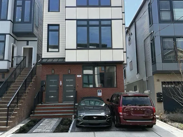 33 Graham St, Jersey City, NJ 07307
