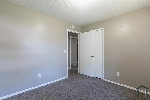 304 W Campbell Dr — Photo 23