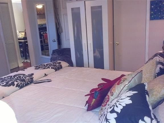 4th image of 839 Underhill Ave