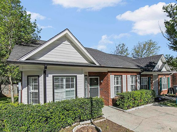 2nd image of 158 Sugar Dr