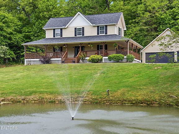 9th image of 1913 E Union Valley Rd
