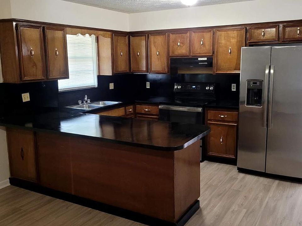 1st image of 248 Machelle Dr