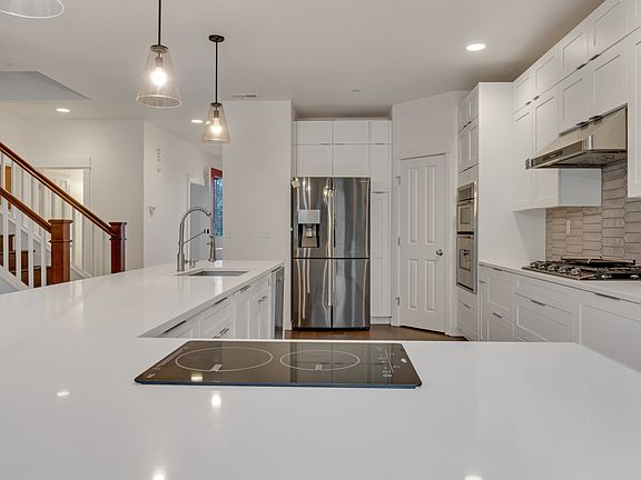 4th image of 1153 Bell Hill Pl