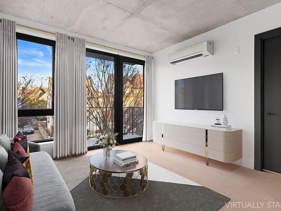 1st image of 458 E 25th St #105