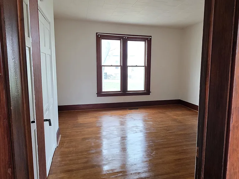 309 Cleveland Ave E — Photo 6