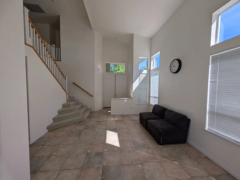 1531 Marlin Pl — Photo 9