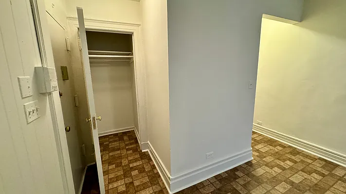 Rented by HOLTON REAL ESTATE INC. | media 6