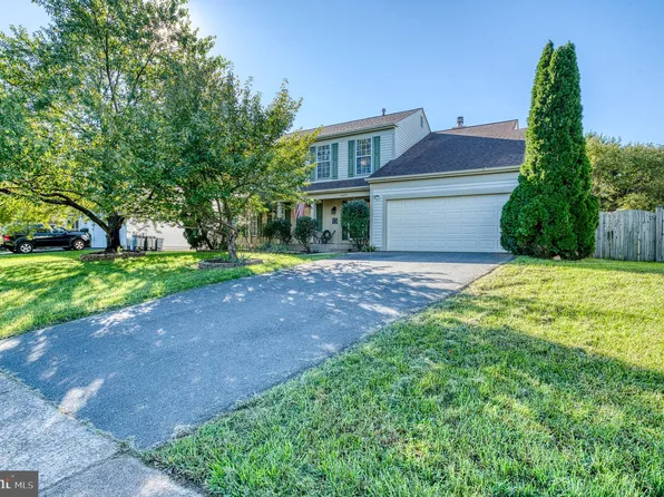 8673 Nagle St, Manassas, VA 20110