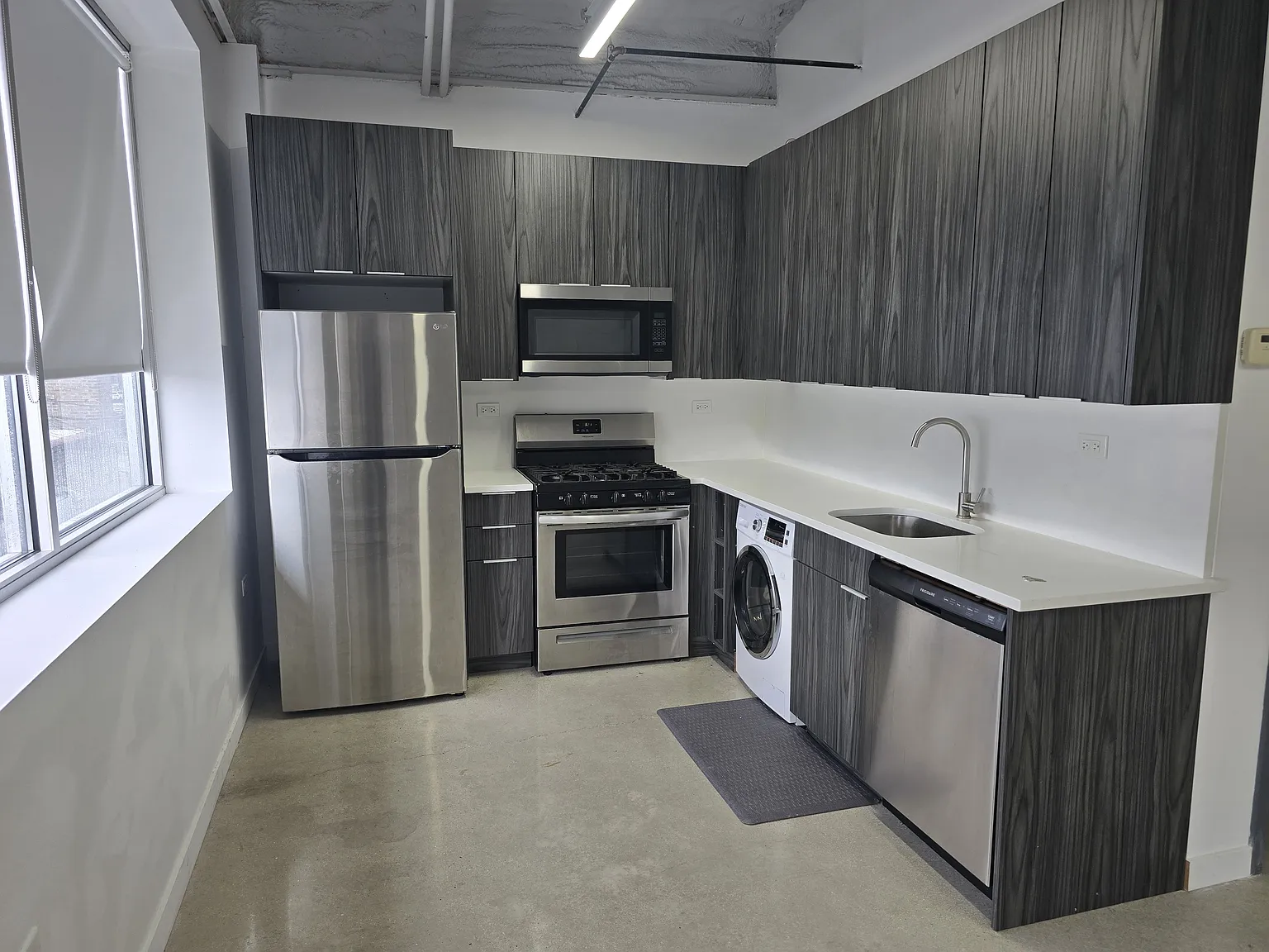 1 bed, 750 sqft, $1,850 — Photo 2