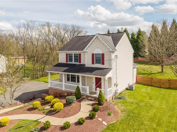 503 W McMurray Rd N, Canonsburg, PA 15317