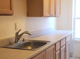 50 Catharine St #1, Worcester, MA 01605