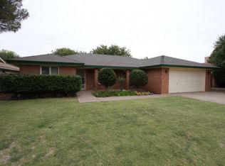 9809 Louisville Ave, Lubbock, TX 79423