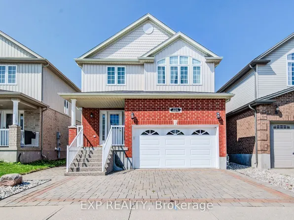 124 Udvari Cres, Kitchener, ON N2N 3P6