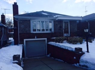 15746 25th Dr, Flushing, NY 11354