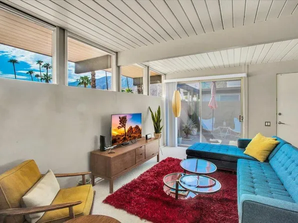 1111 E Palm Canyon Dr #220, Palm Springs, CA 92264