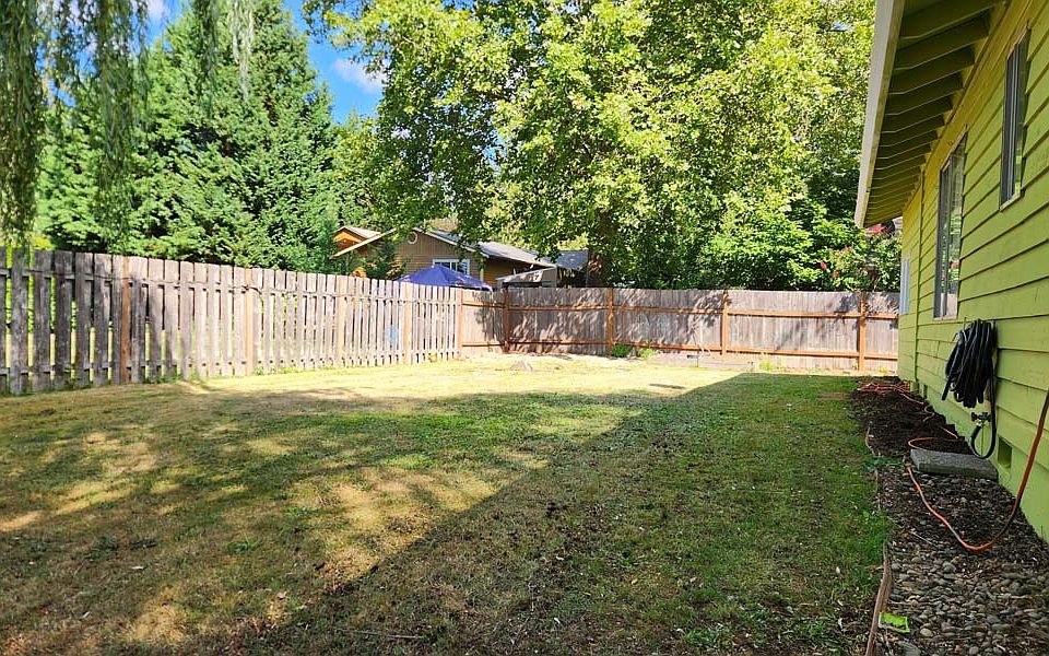 2nd image of 8755 SW Dolph St