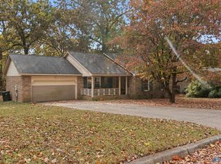 117 Oakcrest Rd, Huntsville, AL 35811