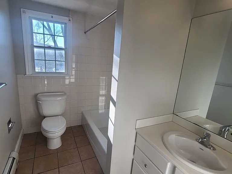 127 Railroad St #133 — Photo 7