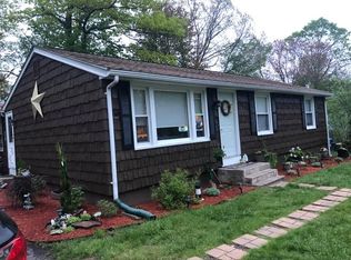 80 Driftwood Rd, Springfield, MA 01128