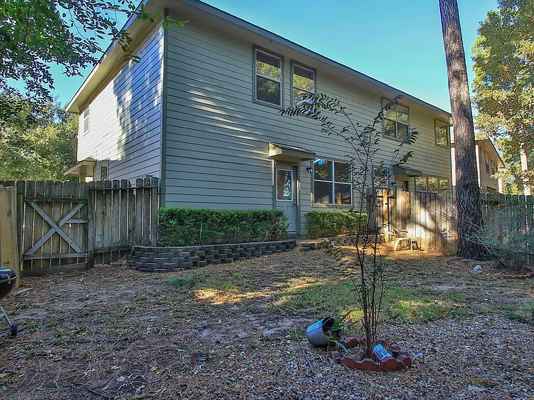 191 N Burberry Park Cir — Photo 31