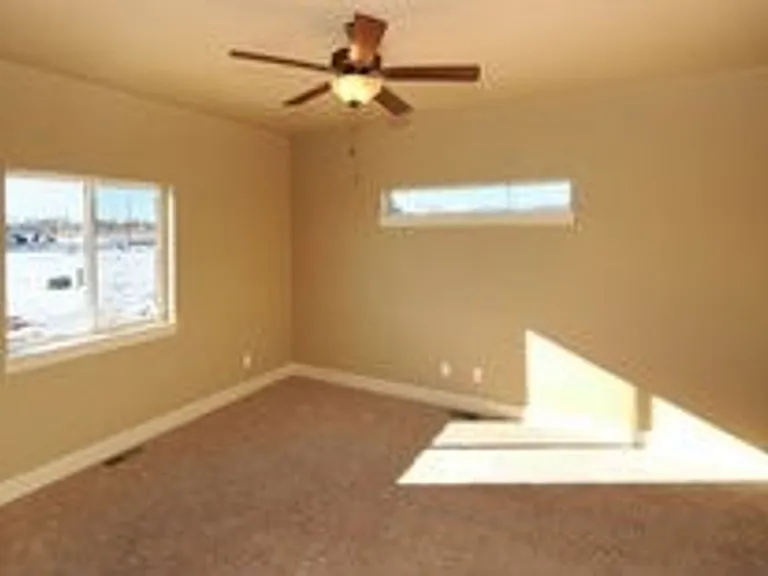 2127 Cocklebur Ln — Photo 5