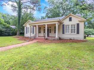 3237 Cloverdale Rd, Montgomery, AL 36106
