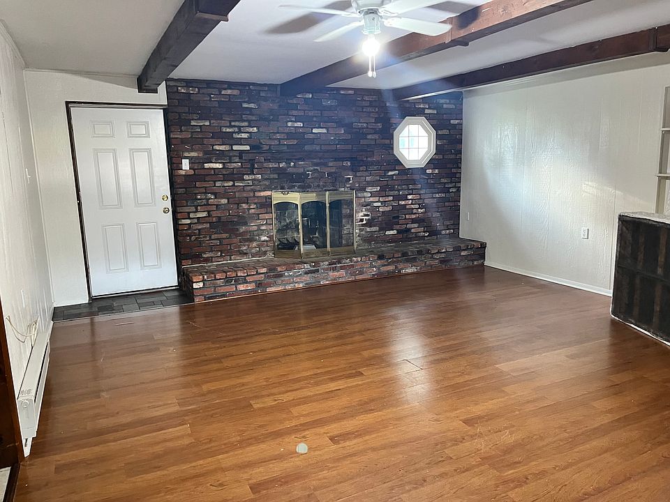 Fireplace in large Living Room/Dining Room