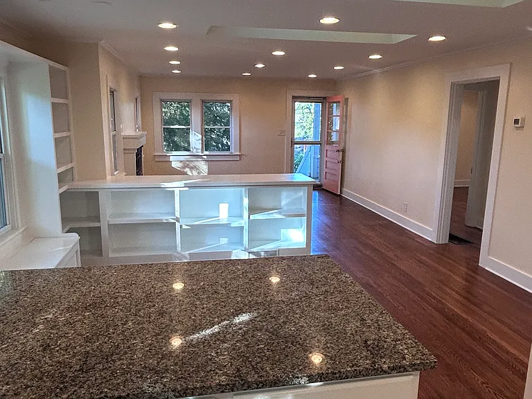 8 Pineview Rd — Photo 25