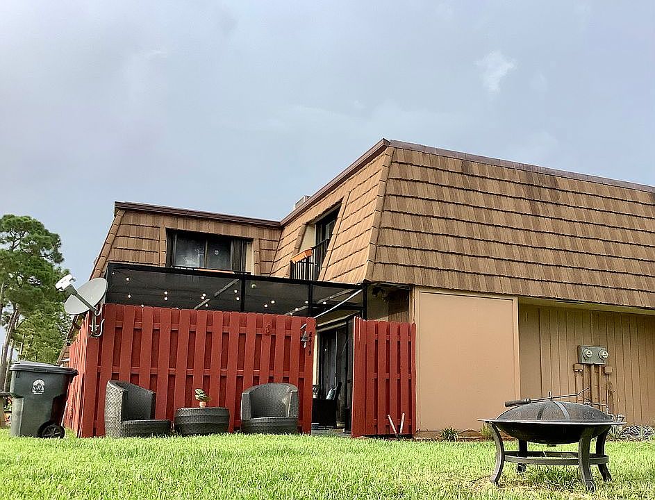 1st image of 2479 Caroma Ln