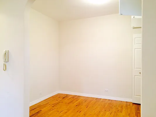 Rented by Keller Williams NYC | media 20