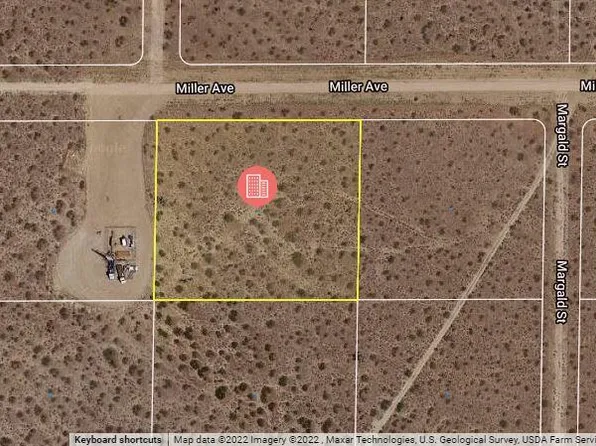 Miller Ave, Mojave, CA 93501