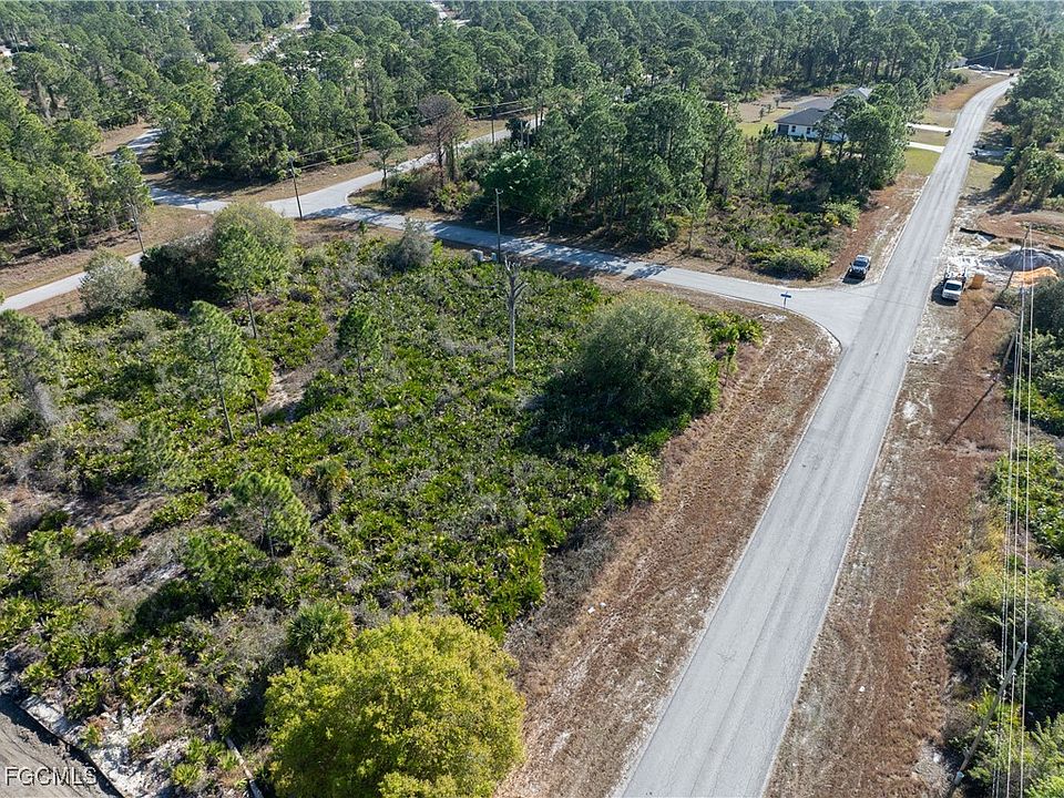 1st image of 417 Eisenhower Blvd
