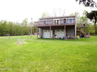 68 Hirshorn Dr, Newfoundland, PA 18445